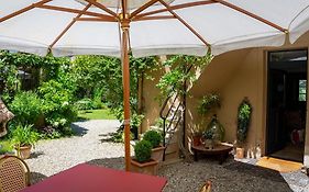 Cote Jardin, Chambres D'Hotes B&B